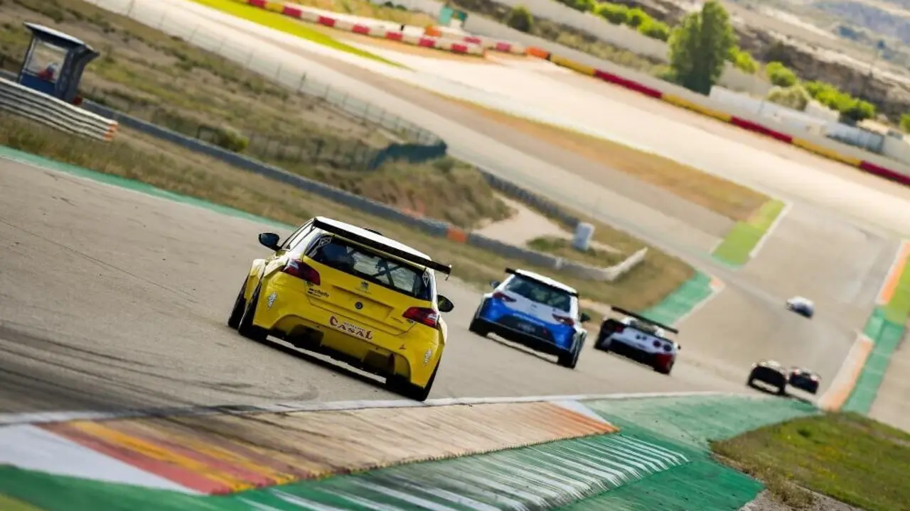 Todo preparado para el Campeonato de Resistencia. | Foto: MotorLand