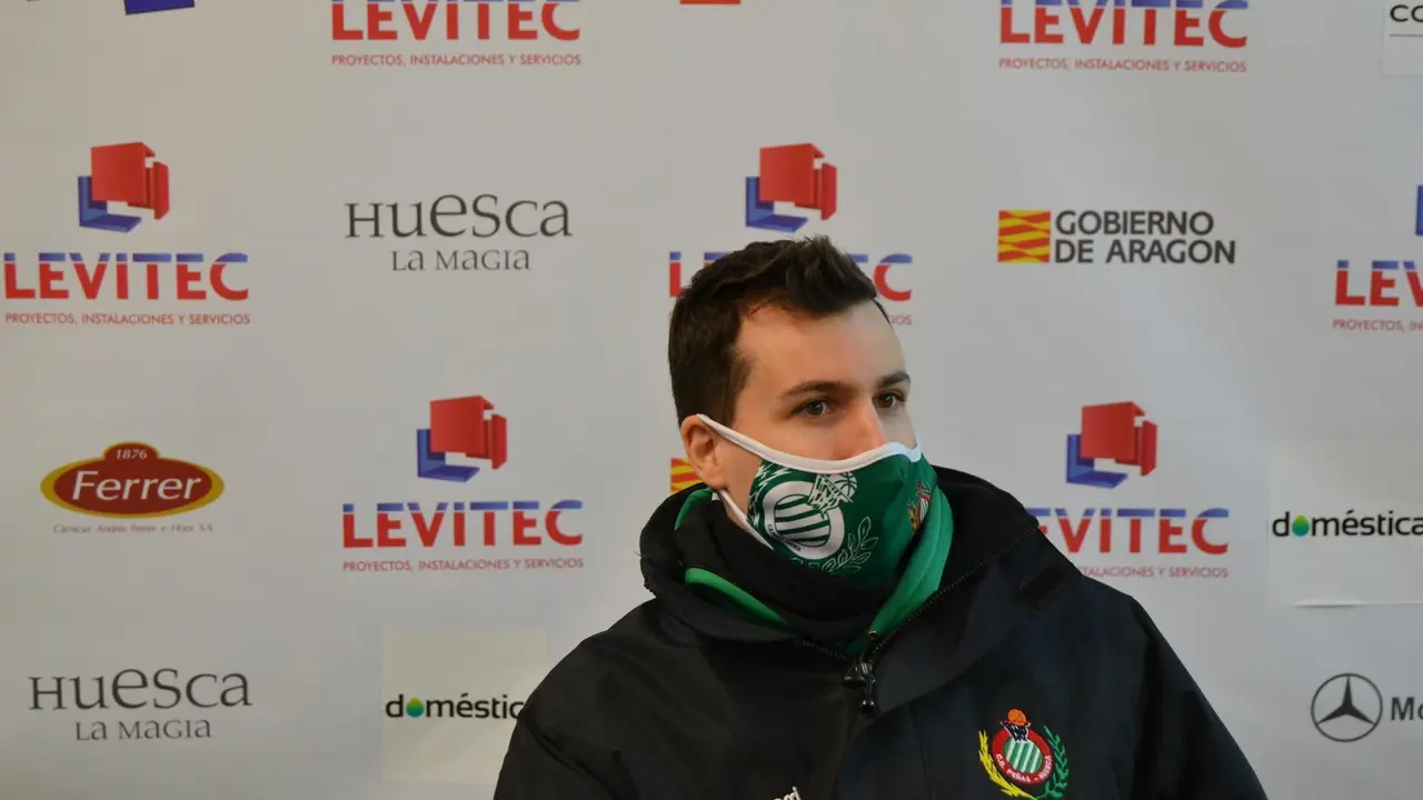 David G&oacute;mez en una imagen de archivo durante una rueda de prensa. Foto: Sportaragon