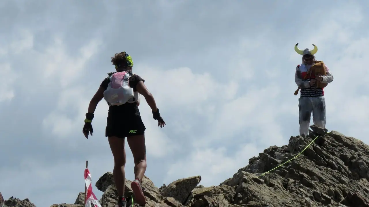El Trail Valle de Tena deja im&aacute;genes tan impactantes como esta. Foto: Ram&oacute;n Ferrer