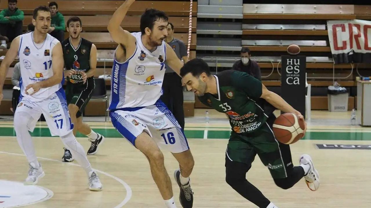 Luis Parejo, en un partido del Pe&ntilde;as. Foto: C. Pascual