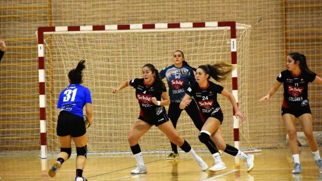 Barrera, Alba Rubio y Natalia L&aacute;zaro; con Elena de fondo. Foto: Carmen Palacios