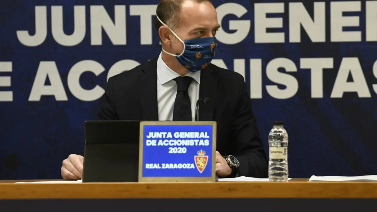 Christian Lapetra en la junta de accionistas. Foto: Real Zaragoza