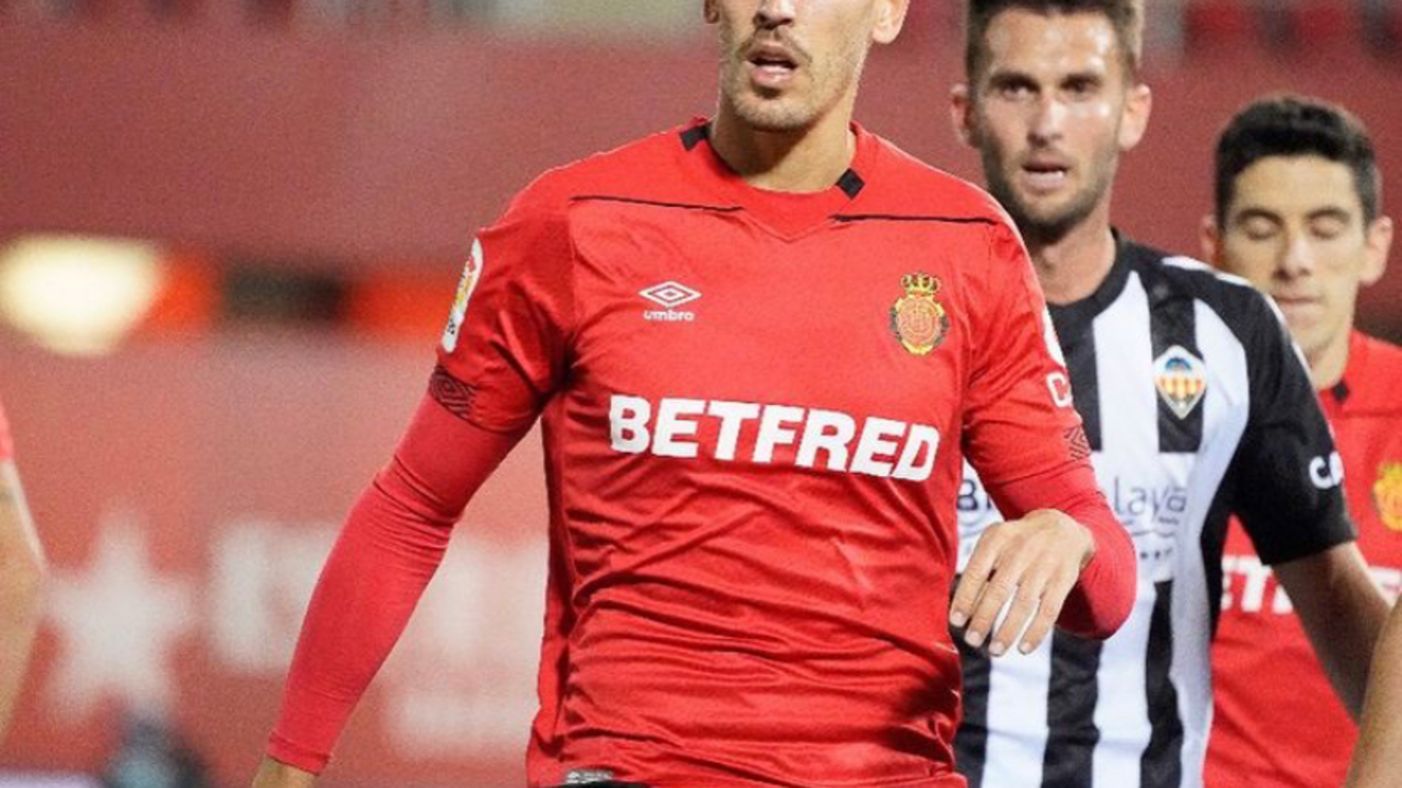 Alex Alegria en el Mallorca. Foto: @alex_alegria9 / Instagram

