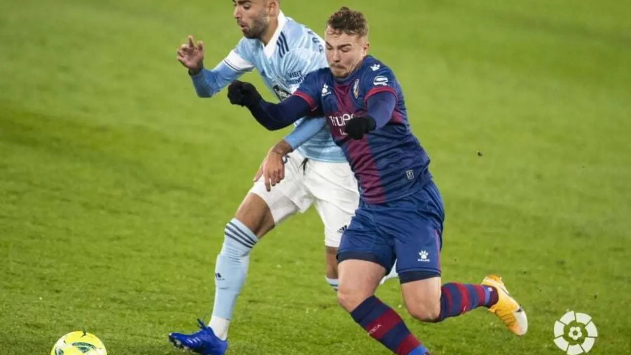 Ontiveros sigue rindiendo a buen nivel en la SD Huesca. | Foto: LaLiga