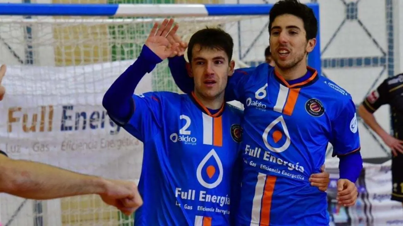 Tabuenca y Aitor celebran uno de los goles. Foto: Andrea Royo L&oacute;pez
