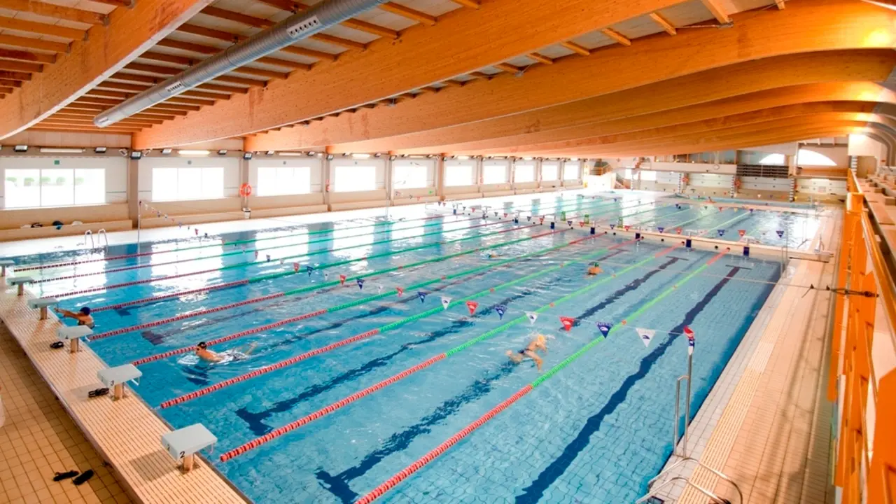 Piscina del stadium Casablanca donde se va a celebrar la jornada de tecnificaci&oacute;n. Foto: Cedida
