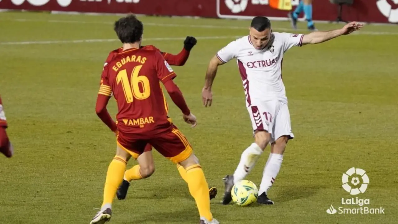 A pesar de la "rasmia" de los aragoneses el Albacete super&oacute; 1-0 al Real Zaragoza | Foto: LaLiga