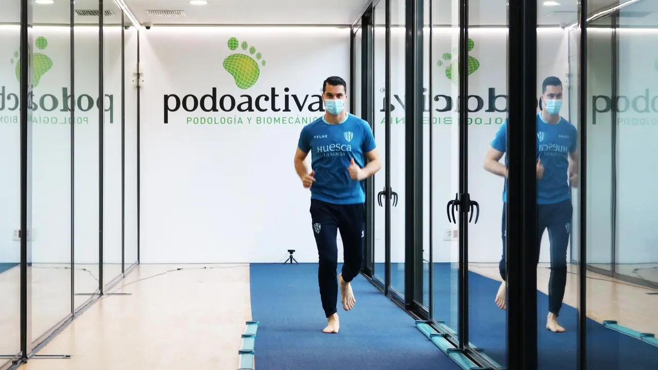 Andr&eacute;s Fern&aacute;ndez, en las instalaciones de Podoactiva. Foto: Podoactiva