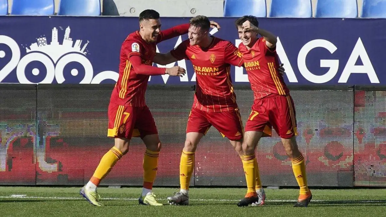 Con esta victoria, el Real Zaragoza alcanza los 26 puntos, dos m&aacute;s que el 19&ordm; clasificaso. Fotograf&iacute;a: AS