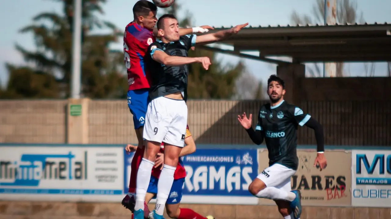 Derrota de la SD Tarazona ante el Logro&ntilde;&eacute;s. Foto: 
Ra&uacute;l L&oacute;pez Navarro