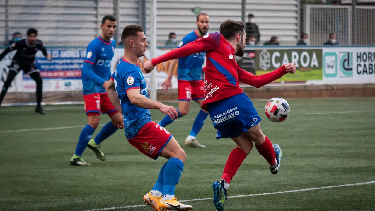 Imagen de la derrota del Tarazona ante el Calahorra. Foto: Ra&uacute;l L&oacute;pez Navarro