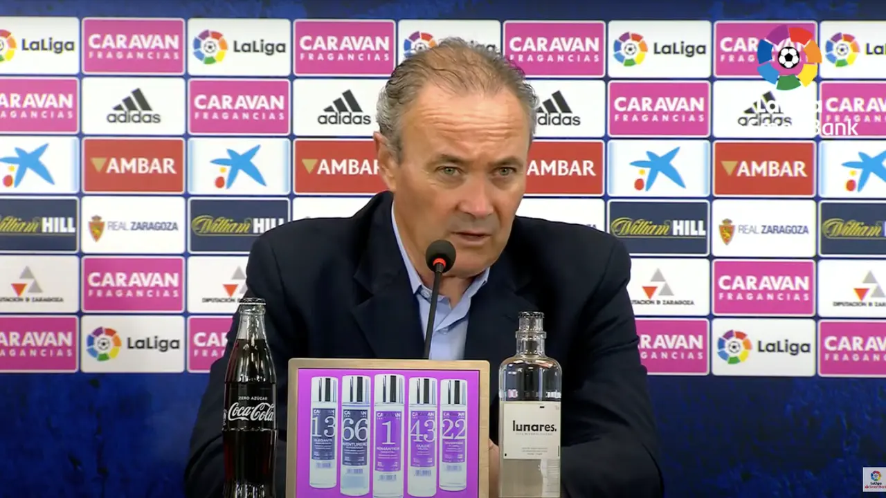JIM en rueda de prensa despu&eacute;s de perder por la m&iacute;nima ante la AD Alcorc&oacute;n. Foto: LaLiga