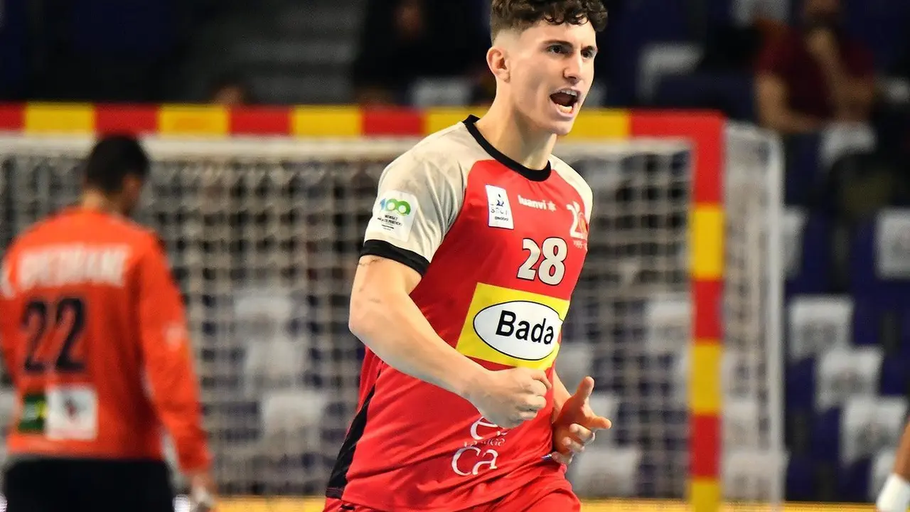 Sergio P&eacute;rez, en la eliminatoria de Copa del Rey contra Le&oacute;n, jugar&aacute; la pr&oacute;xima temporada en Francia. Foto: RFEBM/J.L. Recio 