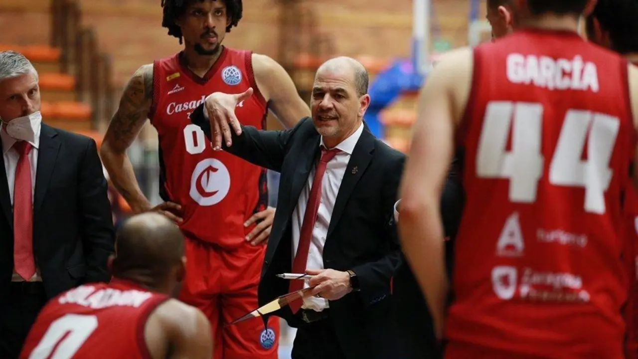La idea de Sergio Hern&aacute;ndez no ha calado en el equipo. Foto: BCL