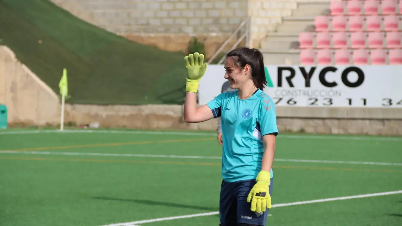 Elena Casao al final de un entrenamiento vespertino. Foto: Zaragoza CFF