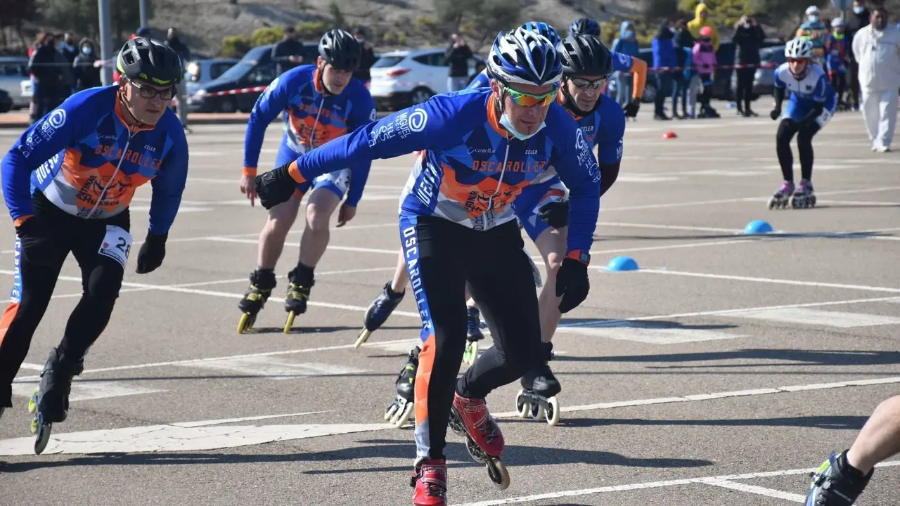 Patinadores del Oscaroller durante el regional celebrado en Zaragoza. Foto: Cedida