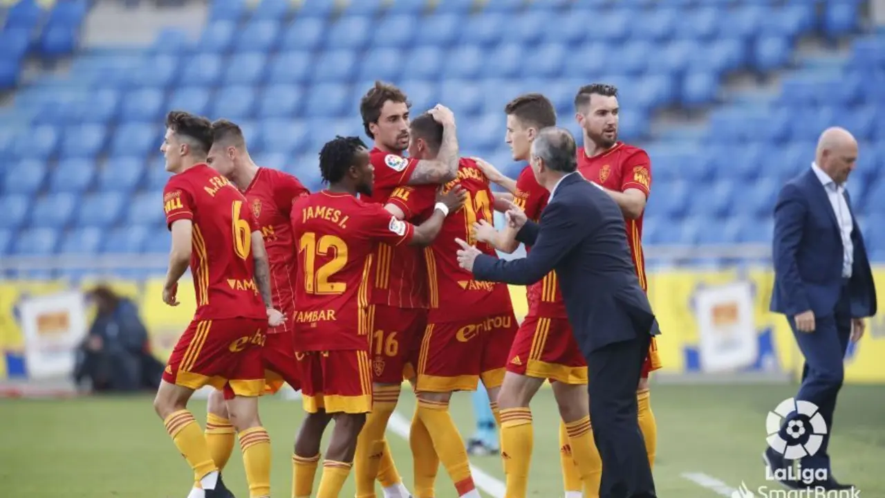 El Zaragoza celebra el gol de Zanimacchia en Gran Canaria. Foto: LFP