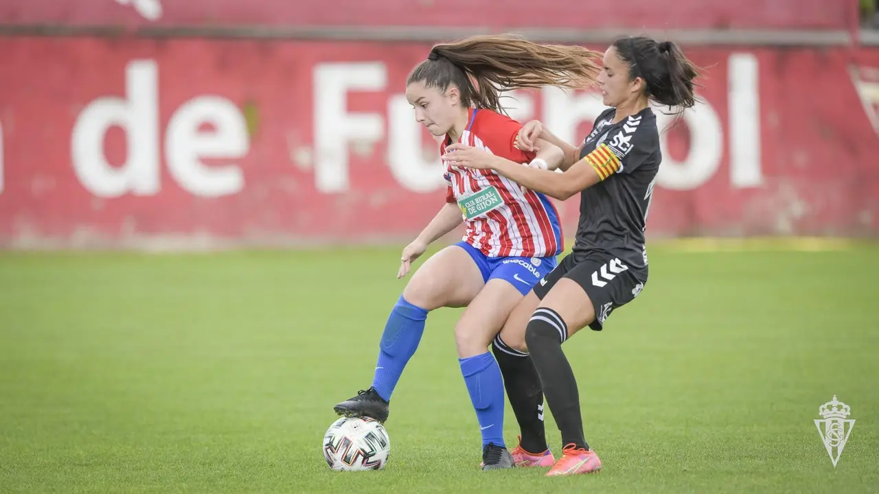 Laura Mart&iacute;nez fue la capitana del Zaragoza CFF en Mareo. Foto: Sporting de Gij&oacute;n