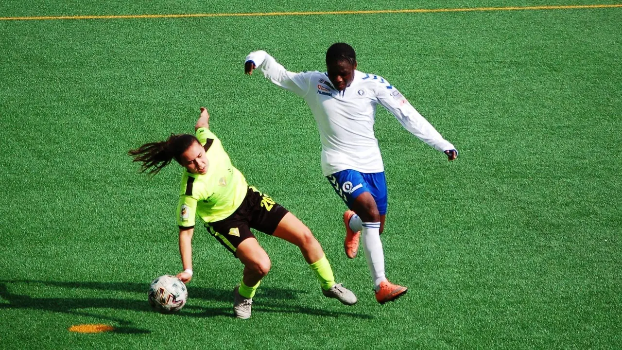 Nachula fue titular en la victoria por 1-2 ante el Peluquer&iacute;a Mixta Friol. Foto: Zaragoza CFF