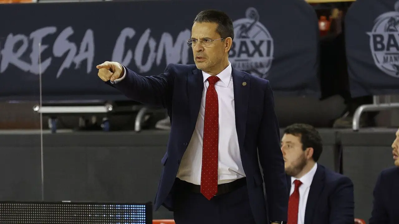 Pedro Mart&iacute;nez, en un encuentro con Manresa. Foto: ACB