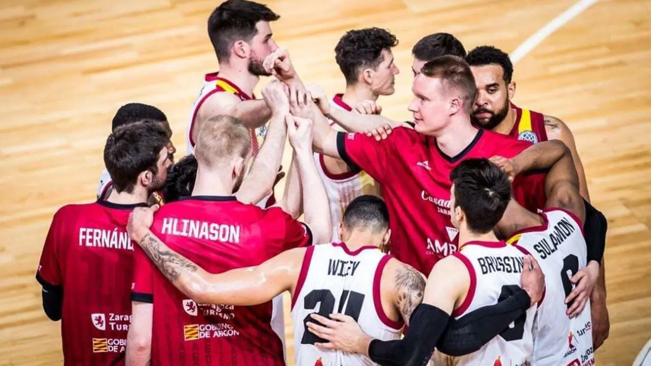 El equipo, durante la pasada Final 8. Foto: FIBA