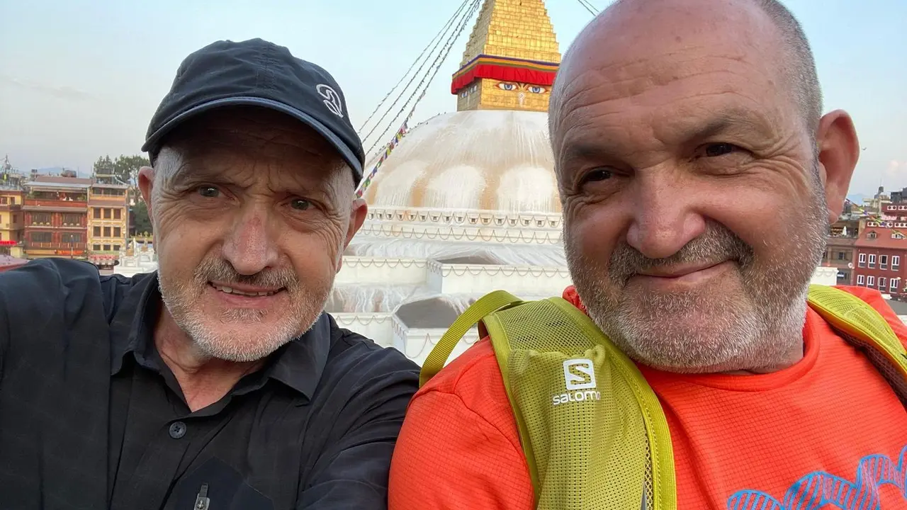 Sebas &Aacute;lvaro y Juanito Oiarzabal durante una de sus expediciones. Foto: Cedida