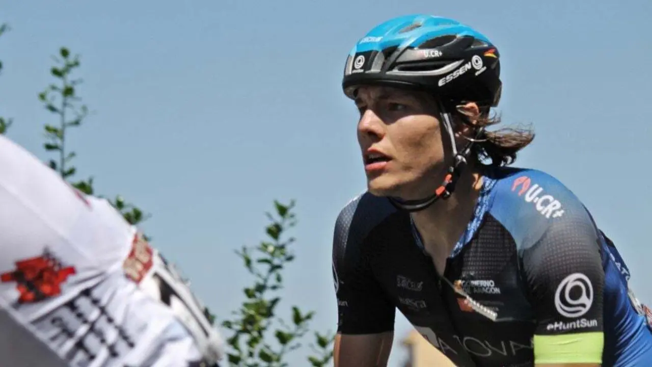Toby Perry en la Vuelta a Espa&ntilde;a Sub 23. | Foto: La Tova