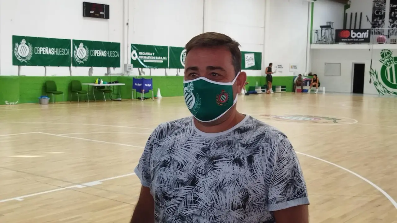 Sergio Lam&uacute;a, en la rueda de prensa de inicio de la pretemporada. Foto: Sportaragon