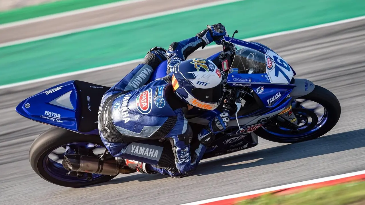 Giral negociando una curva a derechas durante una de las pruebas de la competici&oacute;n. Foto: Cedida
