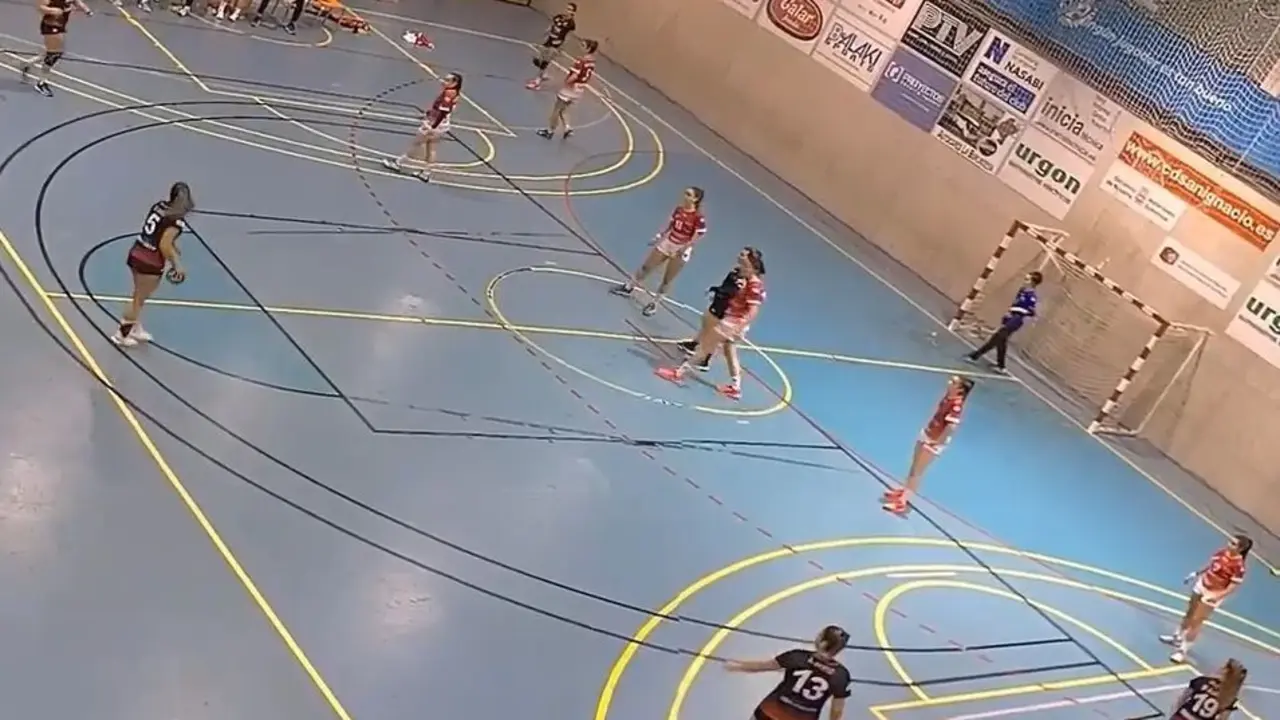 Imagen del partido. Foto: Sch&auml;r Colores Zaragoza