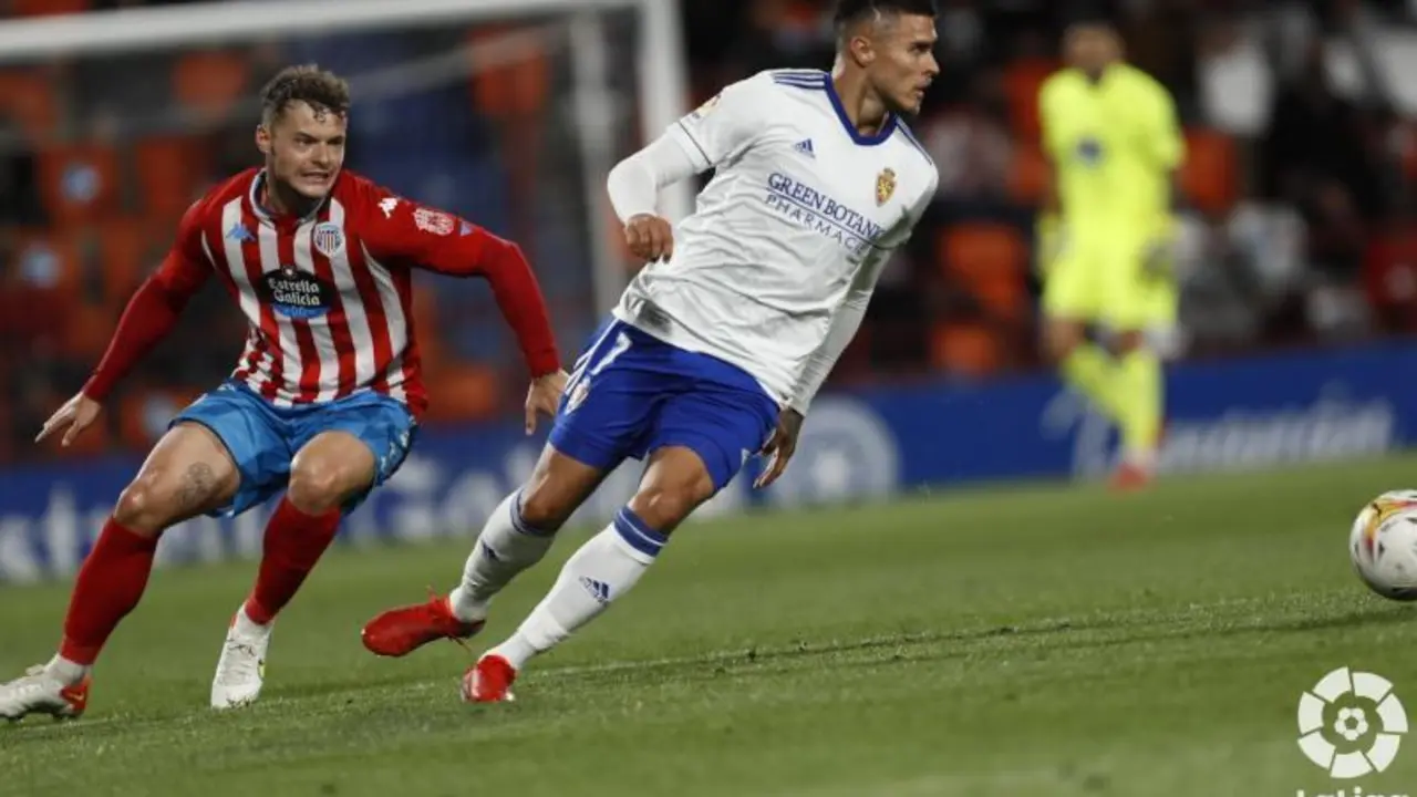 Juanjo Narv&aacute;ez parti&oacute; desde el banquillo en el Anxo Carro | LaLiga SmartBank