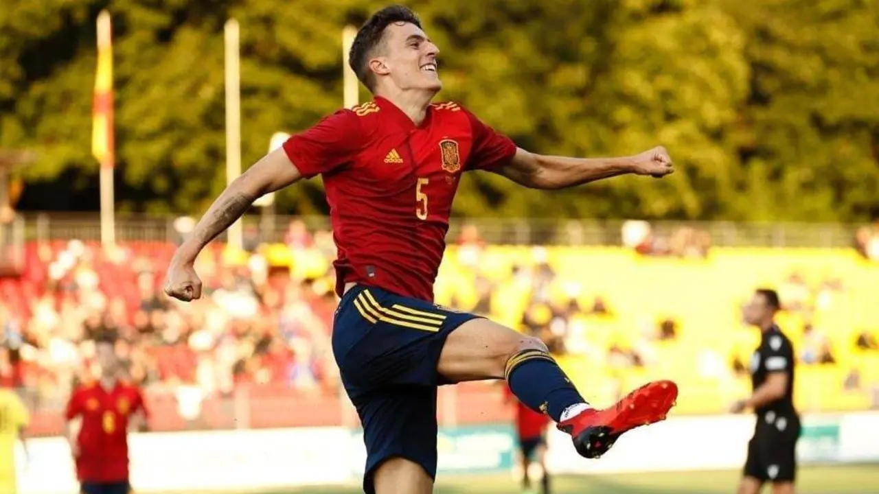 Alejandro Franc&eacute;s celebra el gol contra Lituania. | Foto: @SeFutbol 