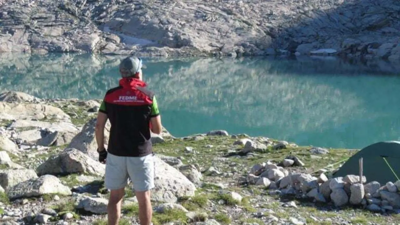 Un juez FEDME, en la Trail Valle de Tena, primera con certificado medioambiental. Foto: FEDME