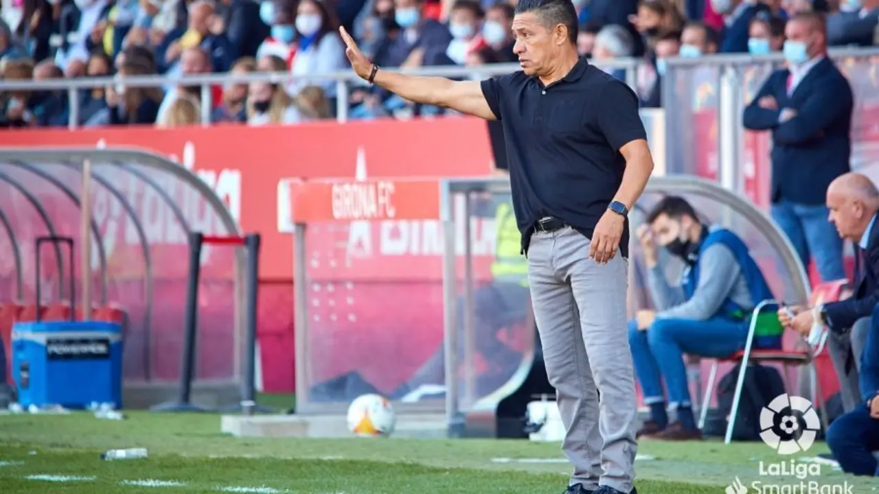 Ambriz en el partido ante el Girona en Montilivi | Foto: LFP