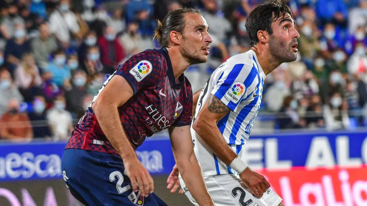 Ignasi Miquel en el partido contra el M&aacute;laga. | Foto: SD Huesca