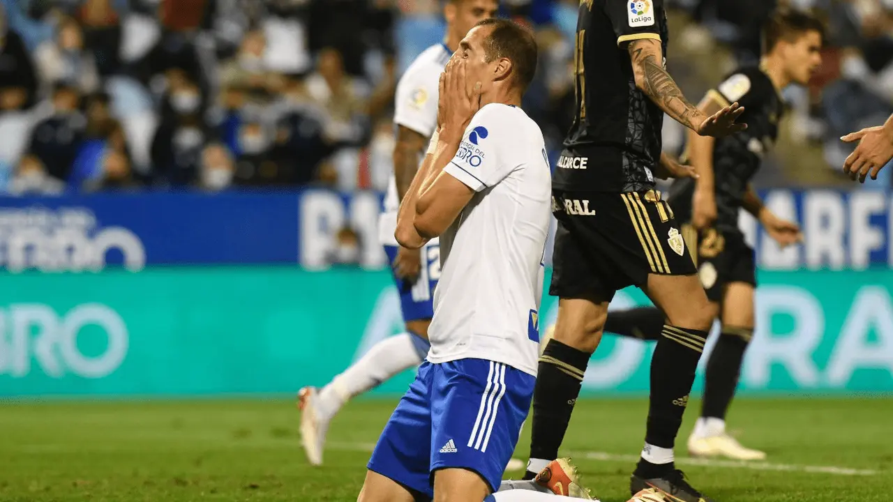 Petrovic frente a La Ponferradina en el curso pasado | Foto: Real Zaragoza.