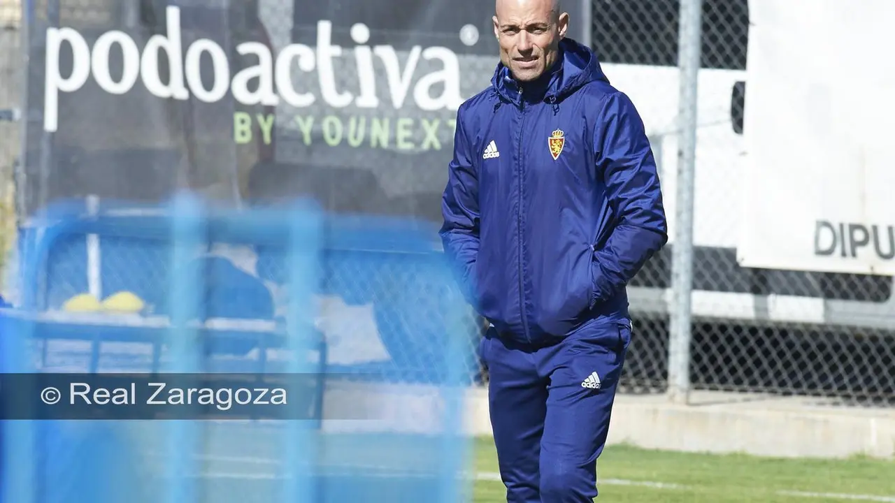 C&eacute;sar L&aacute;inez en su etapa como t&eacute;cnico del primer equipo | Foto: Real Zaragoza