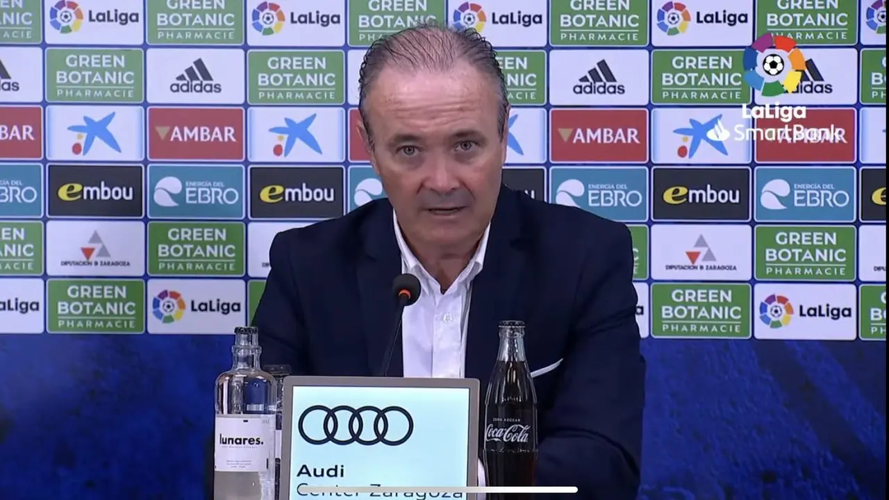 Juan Ignacio Mart&iacute;nez en rueda de prensa