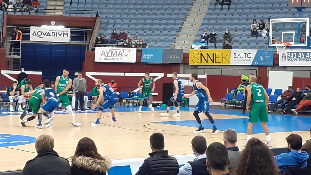 Imagen del partido. Foto: @mitxelgonzalez