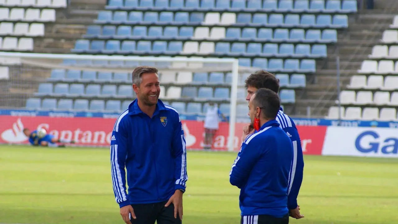 V&iacute;ctor Bravo en el encuentro previo contra el Lleida. | Foto: CD Teruel