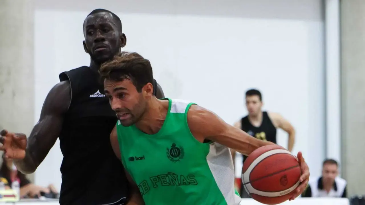 Ayoze Alonso, en pretemporada. Foto: Levitec Huesca