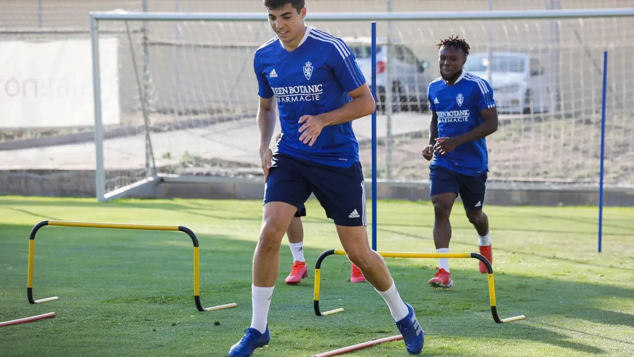 Enrique Clemente en un entrenamiento en La Ciudad Deportiva | Foto: Real Zaragoza