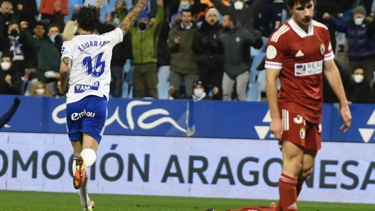 Eguaras marca el primer tanto del Real Zaragoza ante el Burgos | Foto: Real Zaragoza