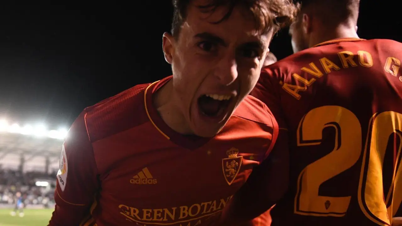 Alejandro Franc&eacute;s ruge en el Plant&iacute;o | Foto: Real Zaragoza