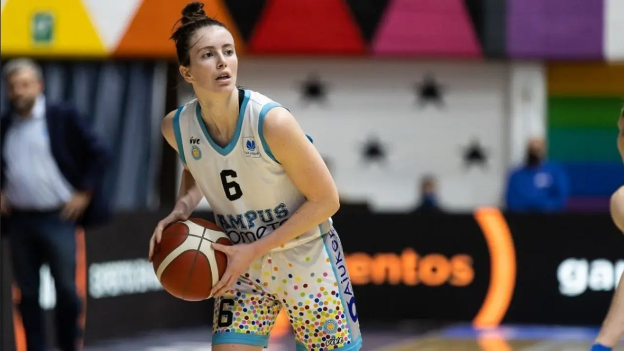 Aina Ayuso, en el partido del martes de Campus Promete ante Estudiantes | Foto: Juan Pelegr&iacute;n / FEB