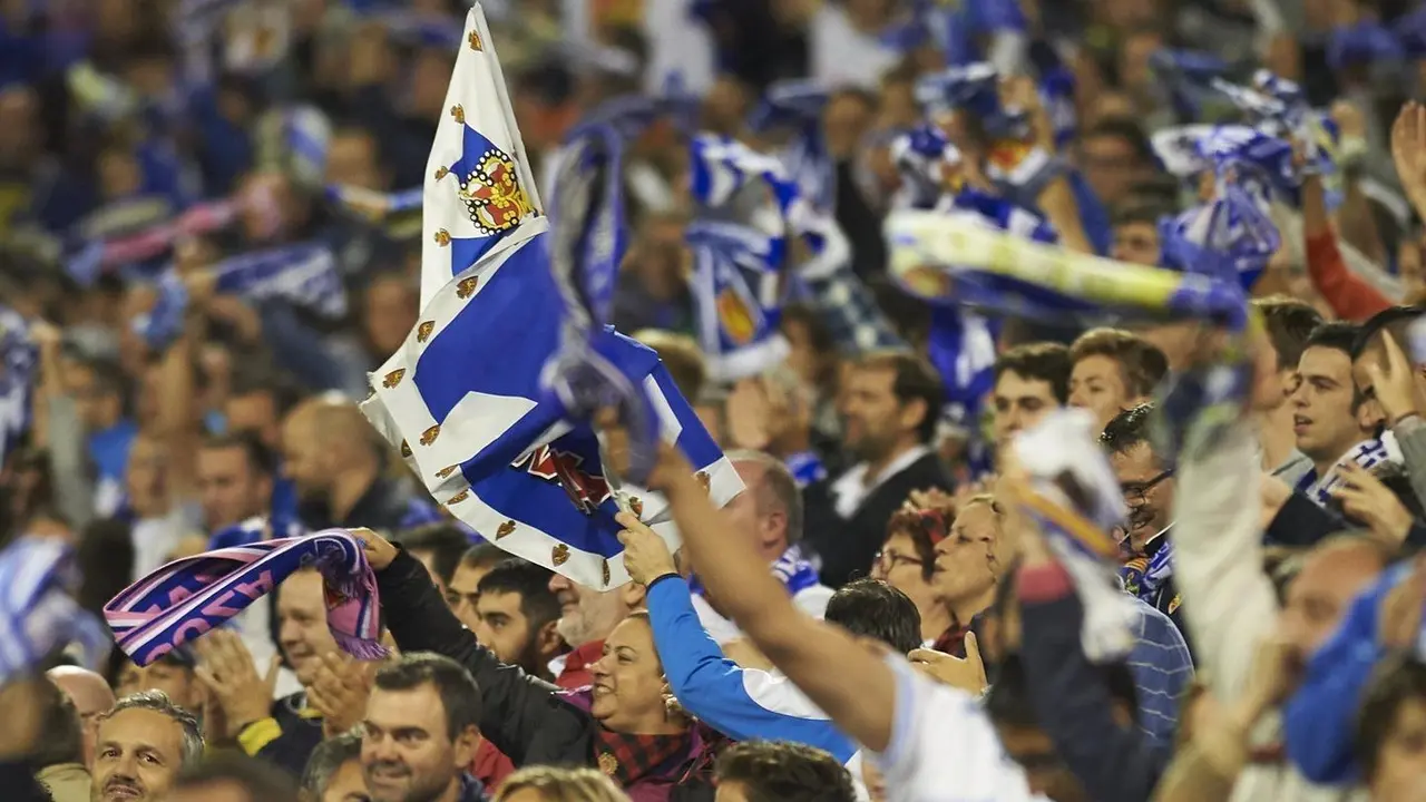 Sectores de la afici&oacute;n del Real Zaragoza protestar&aacute;n el pr&oacute;ximo 22 de enero en La Romareda   \ Foto: Real Zaragoza