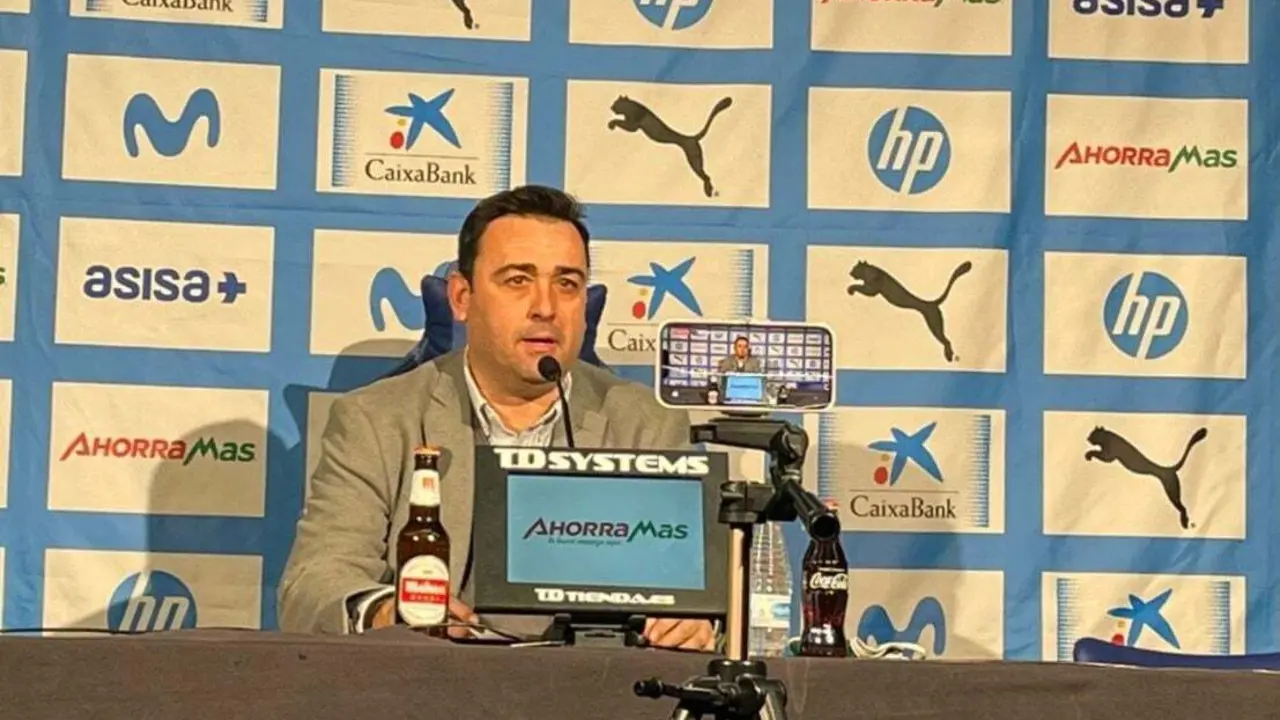 Sergio Lam&uacute;a, en sala de prensa | Foto: SPORTARAGON