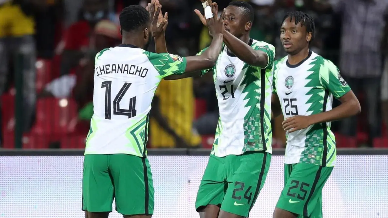 Nwakali en el partido contra Guinea Bis&aacute;u