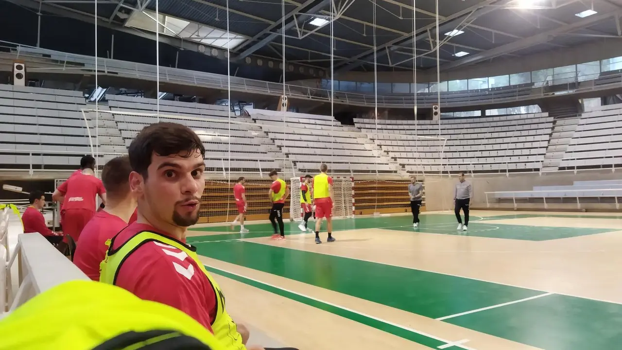 Miguel Malo, en una imagen de archivo, durante un entrenamiento del Bada Huesca. Foto: Sportaragon