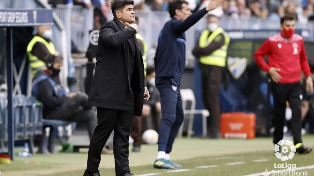Xisco Mu&ntilde;oz ante el M&aacute;laga. | Foto: LaLiga